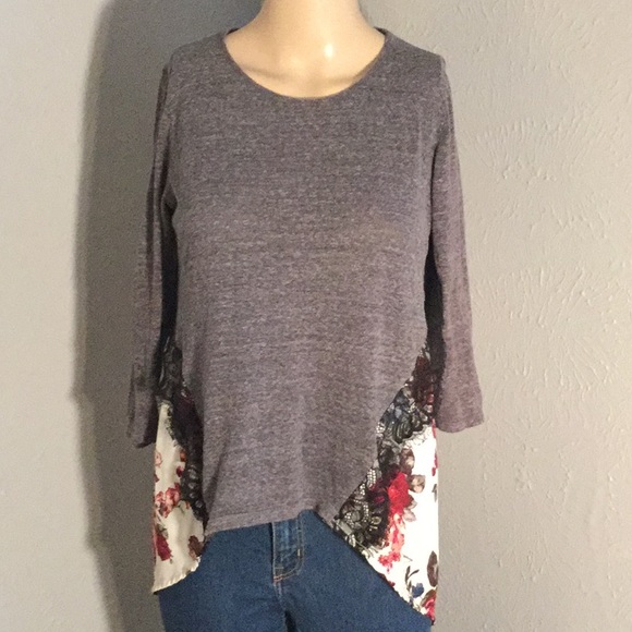 Xhilaration Grey 3/4 Sleeve Floral Shirt Sz Small - Picture 1 of 5